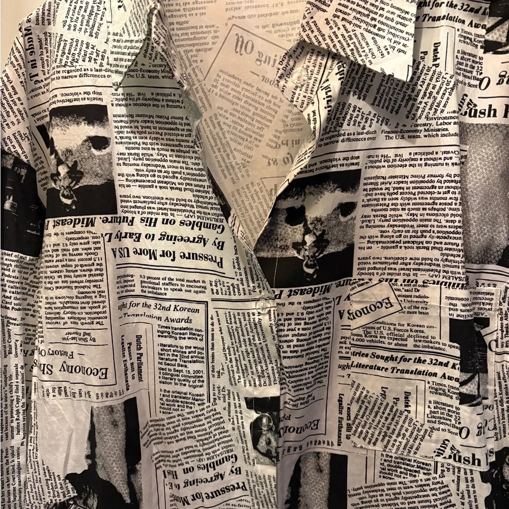 Newsprint button front shirt dress - Picture 3 of 3